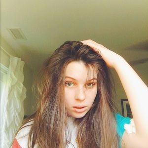 Meet your Posher, Cate